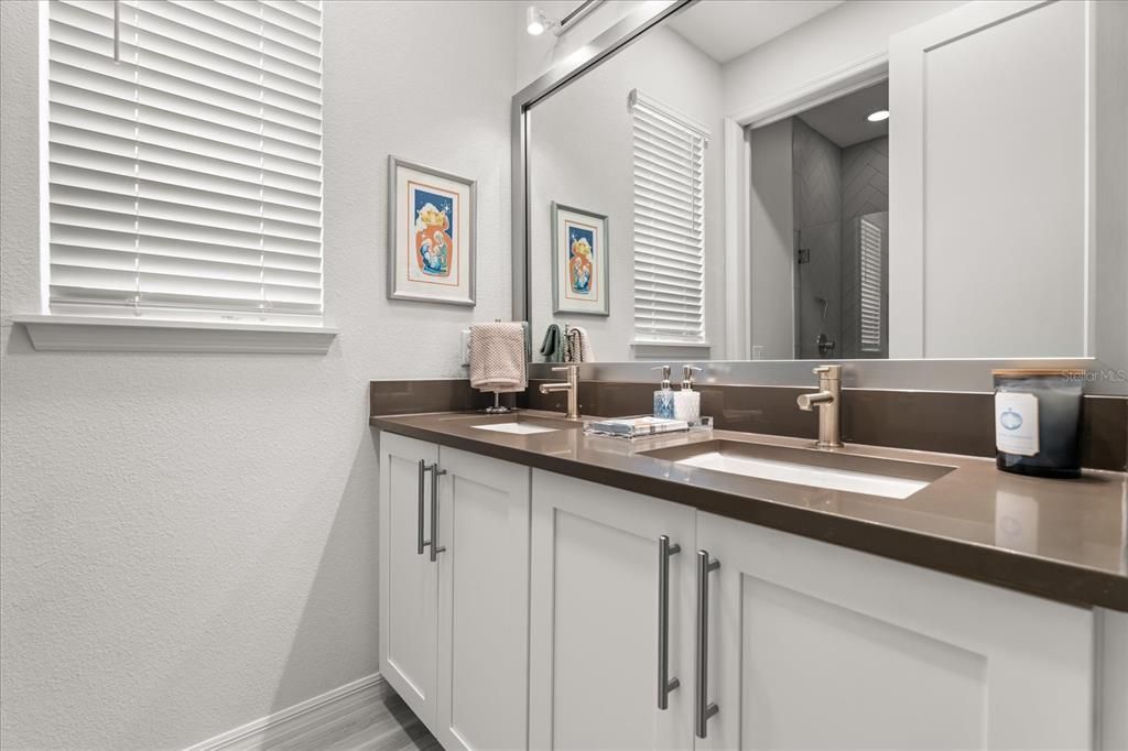 Active With Contract: $669,990 (3 beds, 2 baths, 1962 Square Feet)