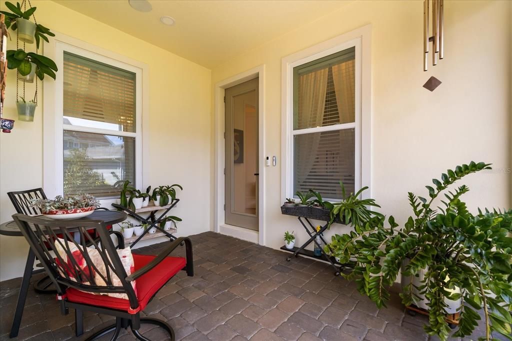 Active With Contract: $669,990 (3 beds, 2 baths, 1962 Square Feet)