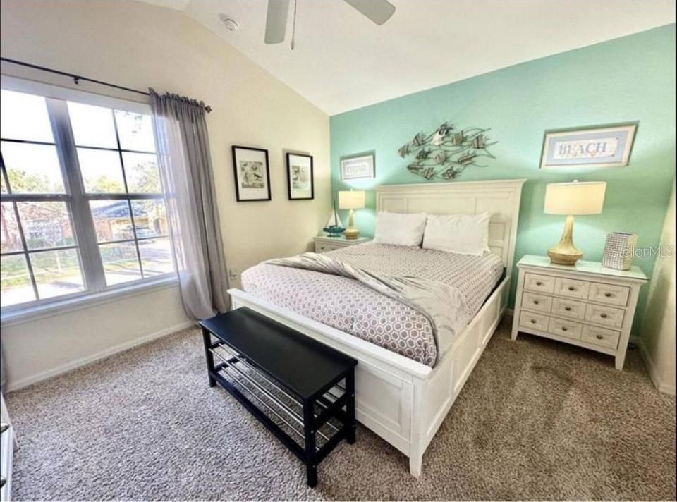 For Rent: $3,000 (5 beds, 4 baths, 2282 Square Feet)