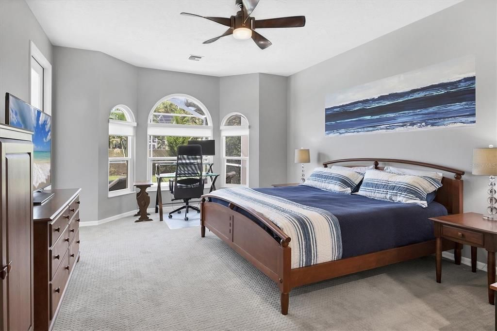 For Sale: $795,000 (3 beds, 3 baths, 2516 Square Feet)