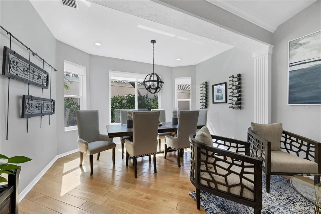 For Sale: $795,000 (3 beds, 3 baths, 2516 Square Feet)