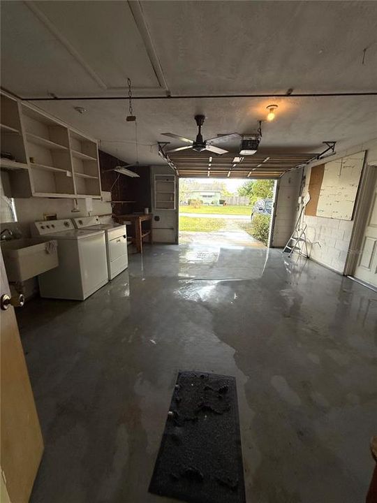 Active With Contract: $225,000 (2 beds, 2 baths, 1360 Square Feet)