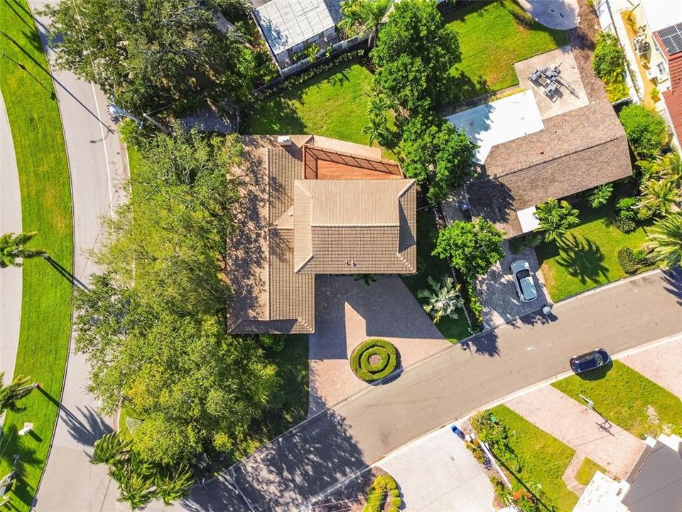 For Sale: $875,000 (3 beds, 3 baths, 3292 Square Feet)