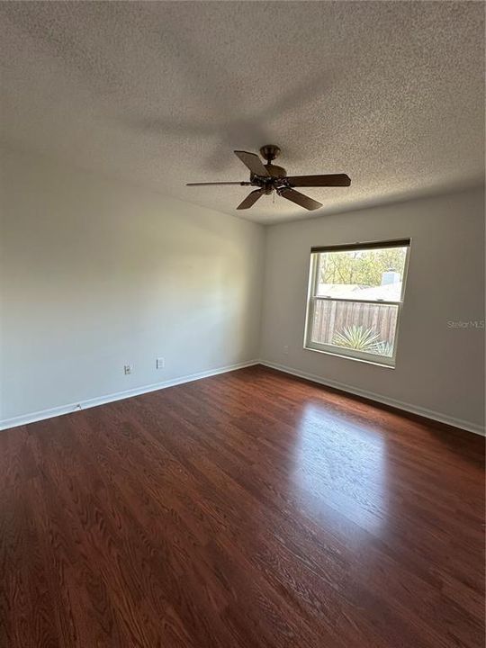 For Sale: $379,000 (3 beds, 2 baths, 1545 Square Feet)