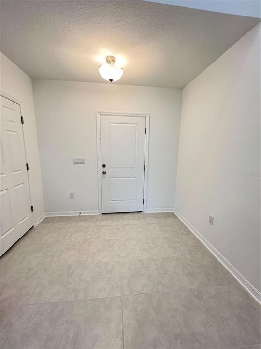 Active With Contract: $324,990 (4 beds, 3 baths, 2134 Square Feet)