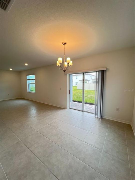 Active With Contract: $324,990 (4 beds, 3 baths, 2134 Square Feet)