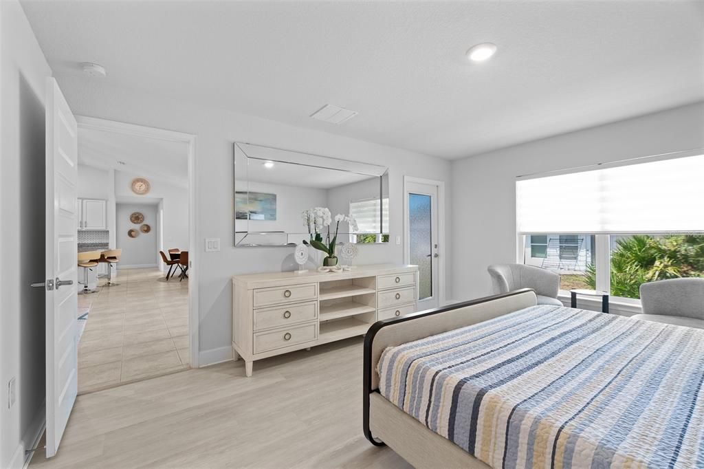 На продажу: $649,000 (4 спален, 2 ванн, 2331 Квадратных фут)