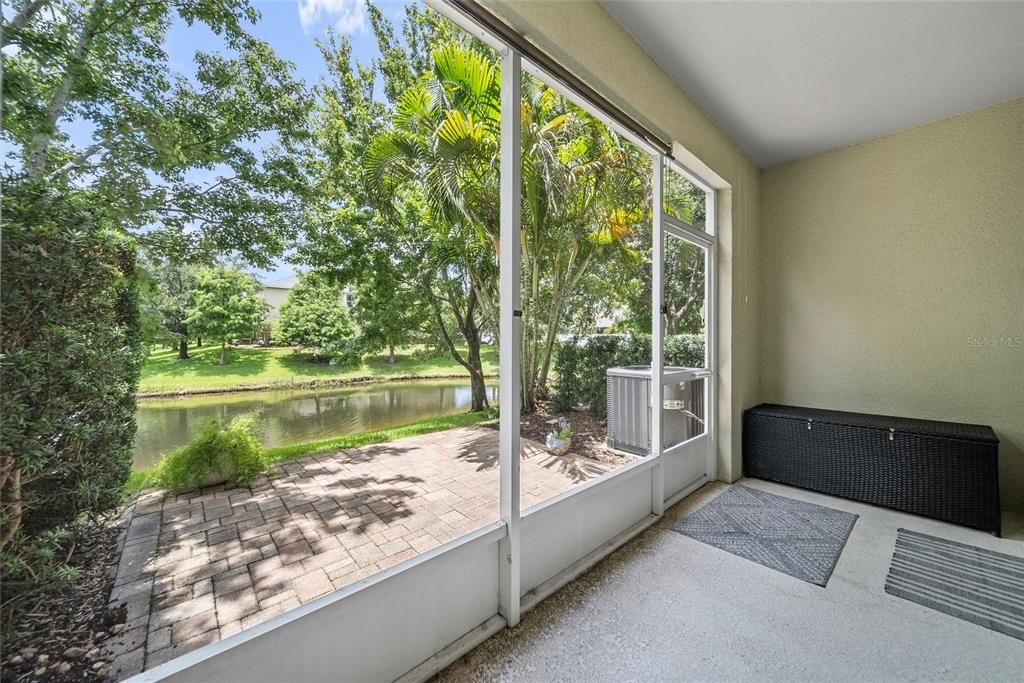 Activo con contrato: $2,200 (2 camas, 2 baños, 1400 Pies cuadrados)