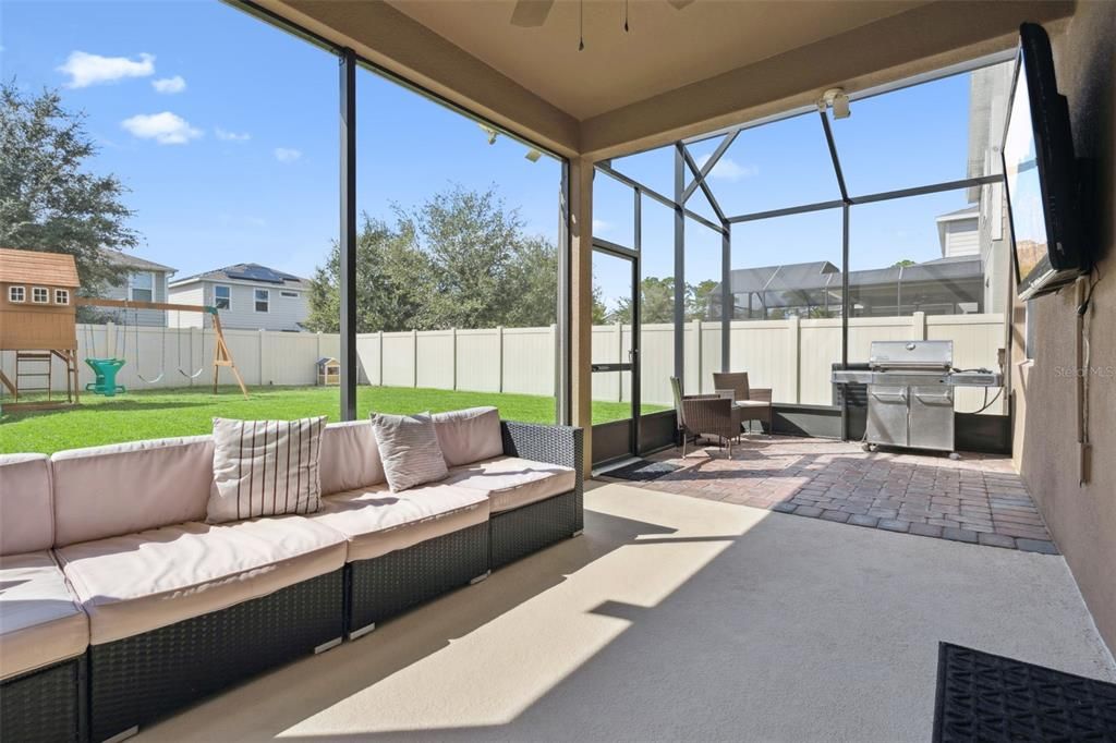 For Sale: $525,000 (4 beds, 2 baths, 2175 Square Feet)