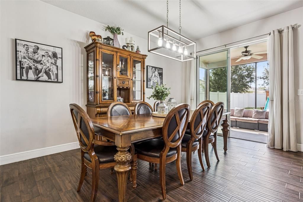 For Sale: $525,000 (4 beds, 2 baths, 2175 Square Feet)