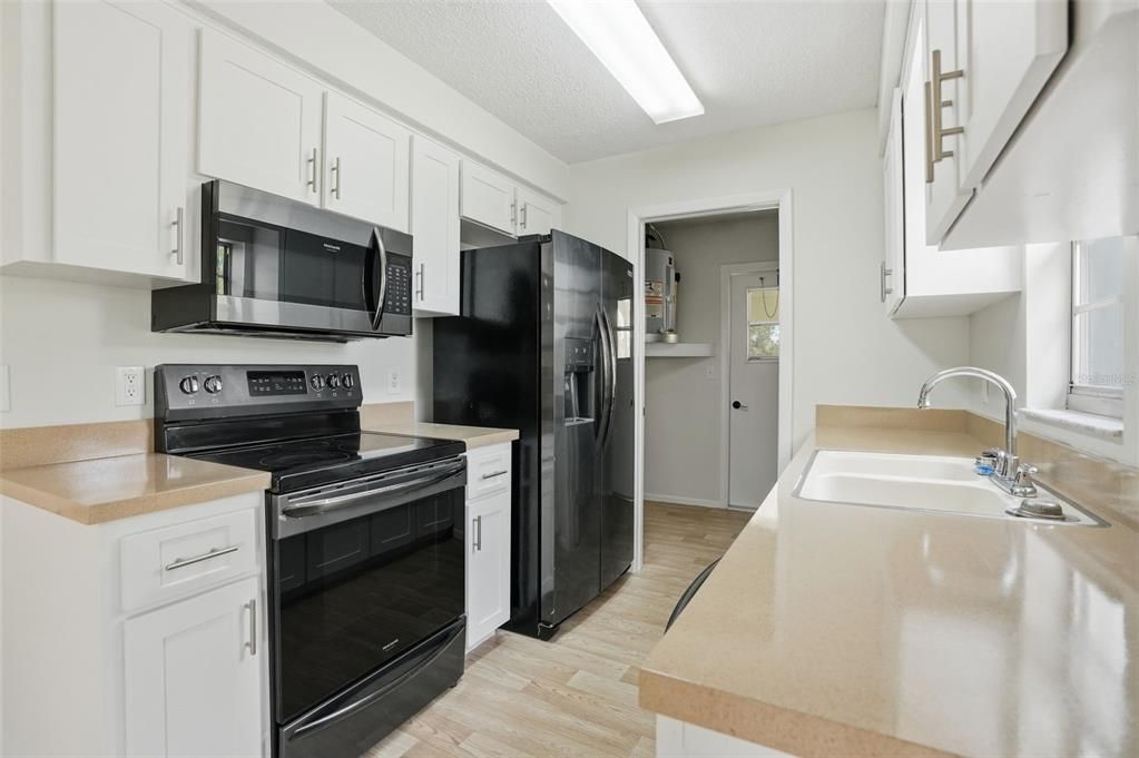 En Venta: $224,900 (2 camas, 1 baños, 924 Pies cuadrados)