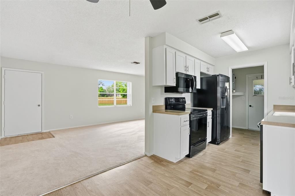 En Venta: $224,900 (2 camas, 1 baños, 924 Pies cuadrados)