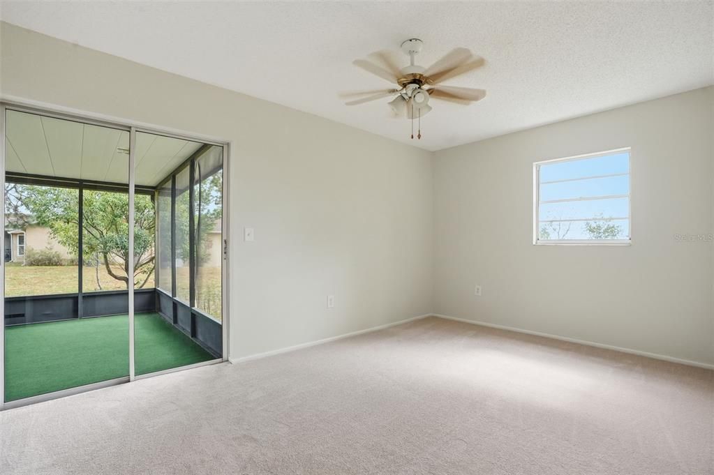 En Venta: $224,900 (2 camas, 1 baños, 924 Pies cuadrados)