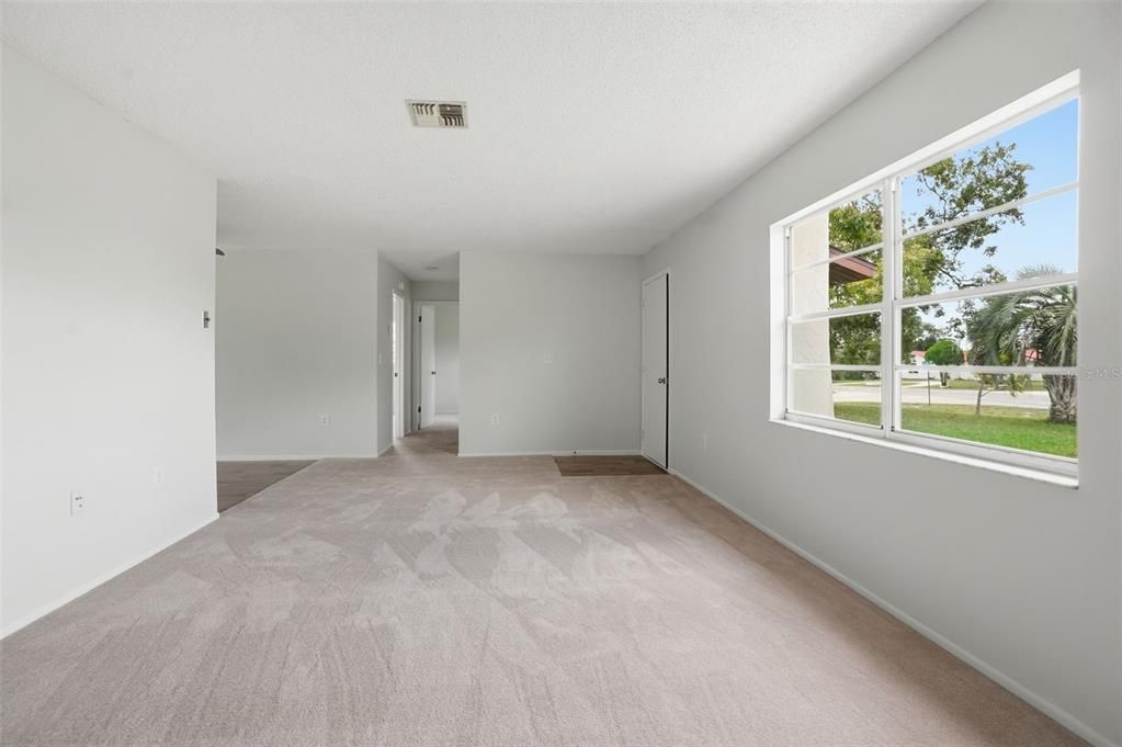 En Venta: $224,900 (2 camas, 1 baños, 924 Pies cuadrados)