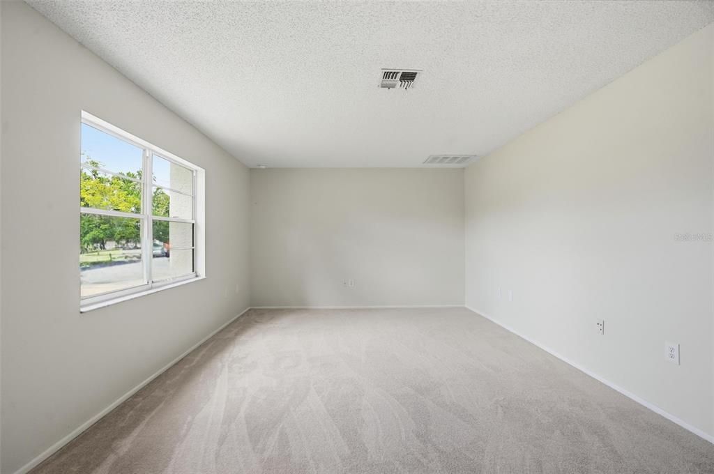 En Venta: $224,900 (2 camas, 1 baños, 924 Pies cuadrados)