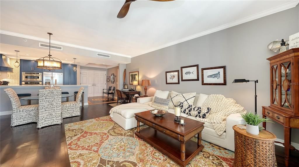 For Sale: $1,499,000 (2 beds, 2 baths, 1671 Square Feet)