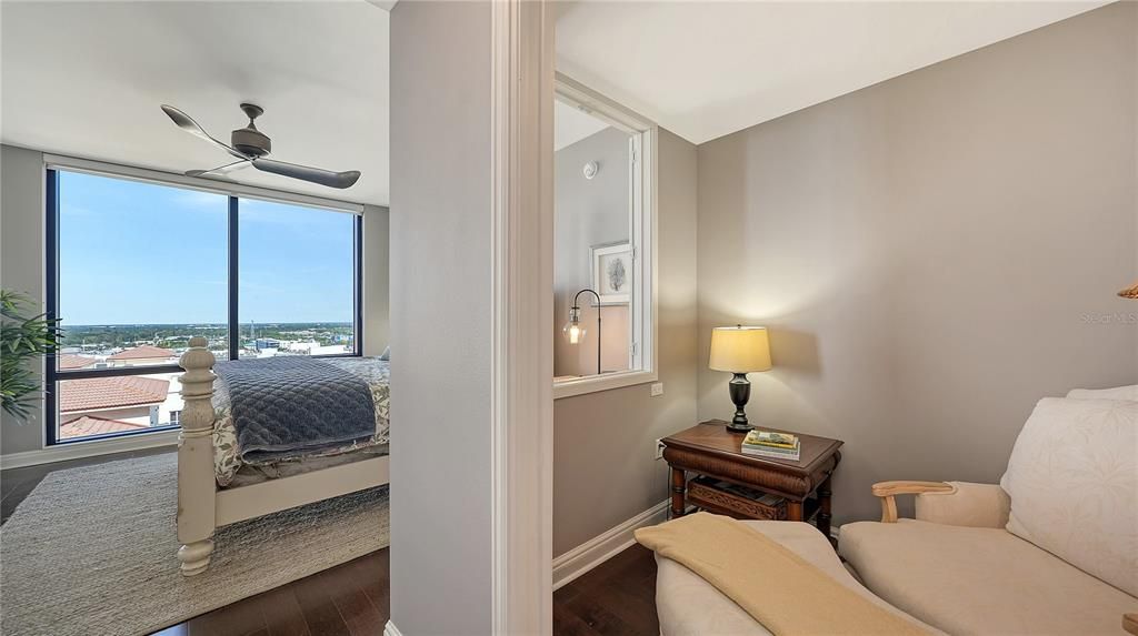 For Sale: $1,499,000 (2 beds, 2 baths, 1671 Square Feet)