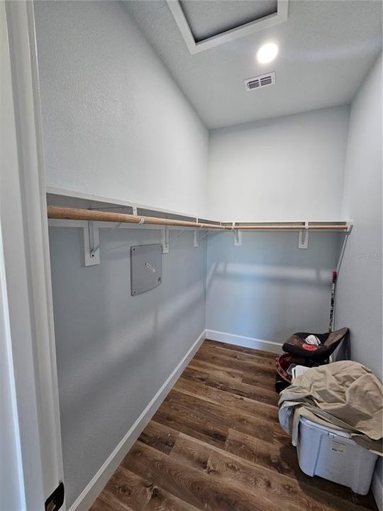 На продажу: $459,900 (4 спален, 3 ванн, 2020 Квадратных фут)