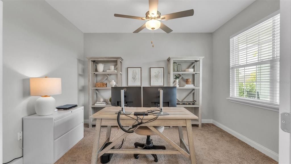 For Sale: $560,000 (4 beds, 3 baths, 2566 Square Feet)