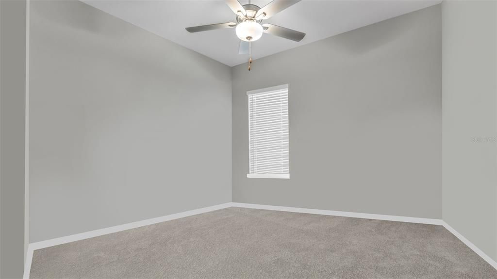 For Sale: $560,000 (4 beds, 3 baths, 2566 Square Feet)