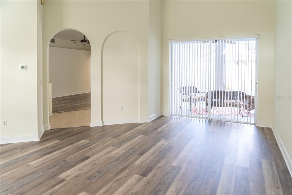 Active With Contract: $474,990 (4 beds, 2 baths, 2098 Square Feet)