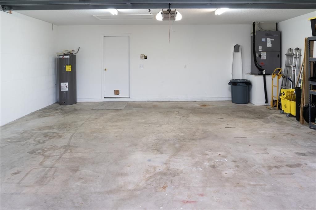 Active With Contract: $474,990 (4 beds, 2 baths, 2098 Square Feet)