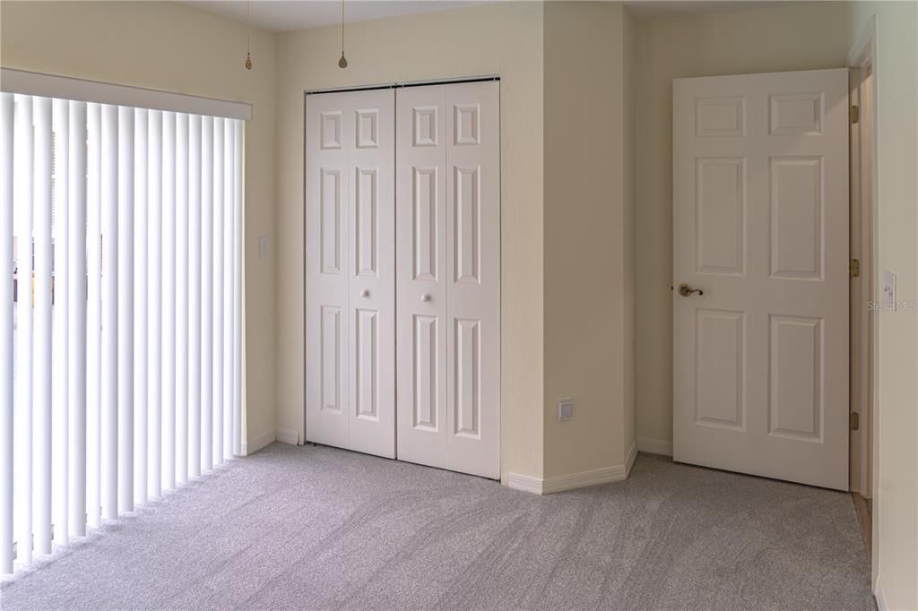 Active With Contract: $474,990 (4 beds, 2 baths, 2098 Square Feet)