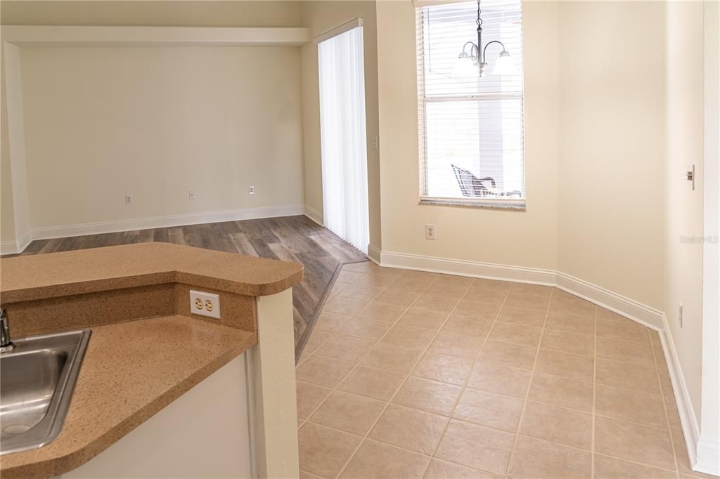 Active With Contract: $474,990 (4 beds, 2 baths, 2098 Square Feet)