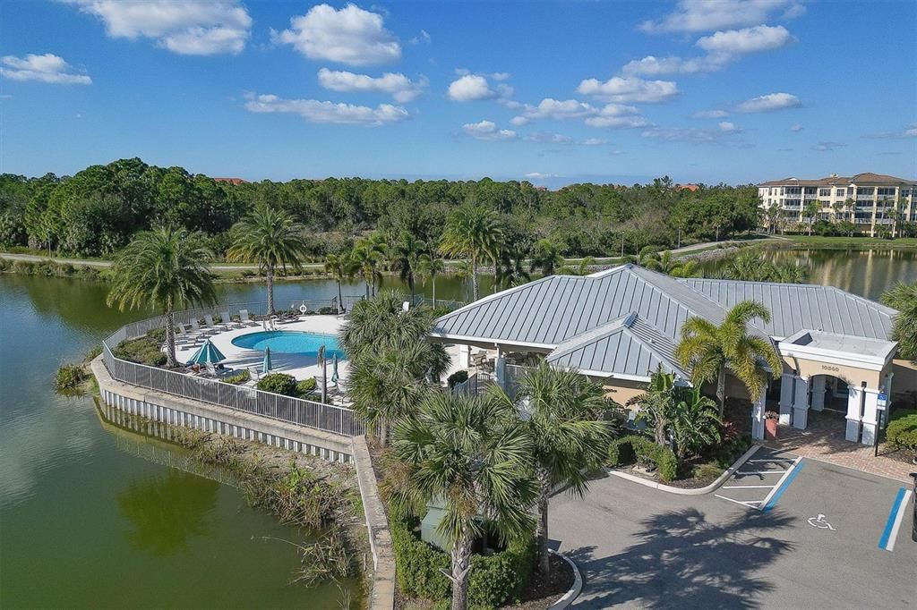 Active With Contract: $1,000,000 (3 beds, 2 baths, 2306 Square Feet)