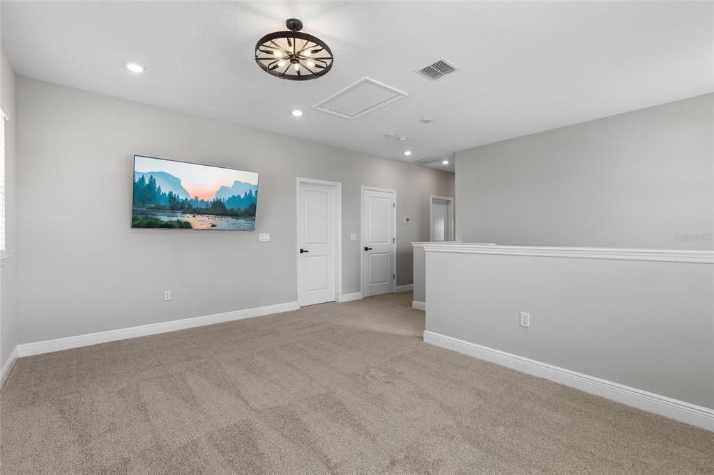 待售: $695,000 (4 贝兹, 2 浴室, 2906 平方英尺)