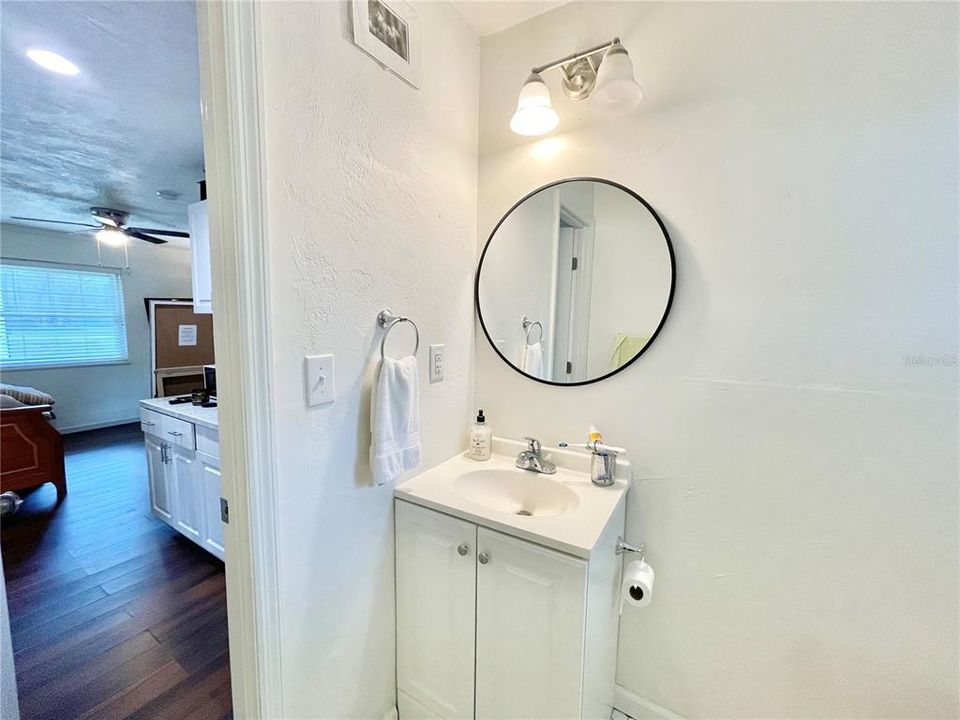 待售: $349,900 (4 贝兹, 3 浴室, 1652 平方英尺)