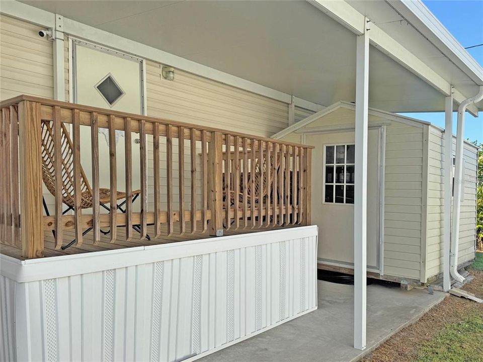 На продажу: $89,900 (2 спален, 2 ванн, 840 Квадратных фут)