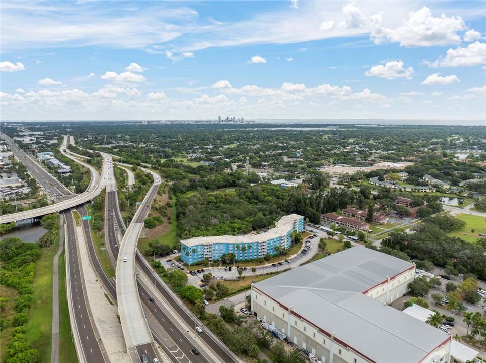 For Sale: $76,900 (1 beds, 1 baths, 708 Square Feet)