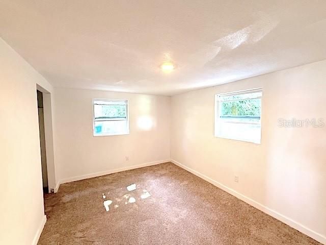 待售: $179,950 (3 贝兹, 1 浴室, 1013 平方英尺)