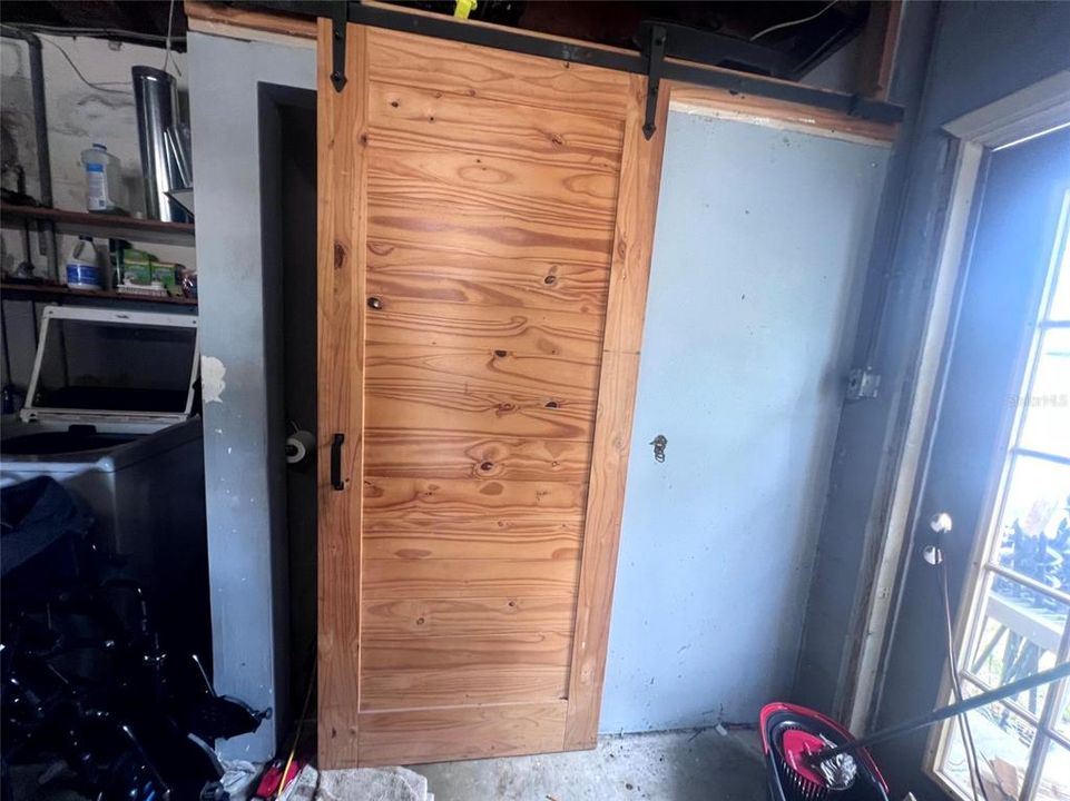 Active With Contract: $265,000 (4 beds, 2 baths, 1392 Square Feet)