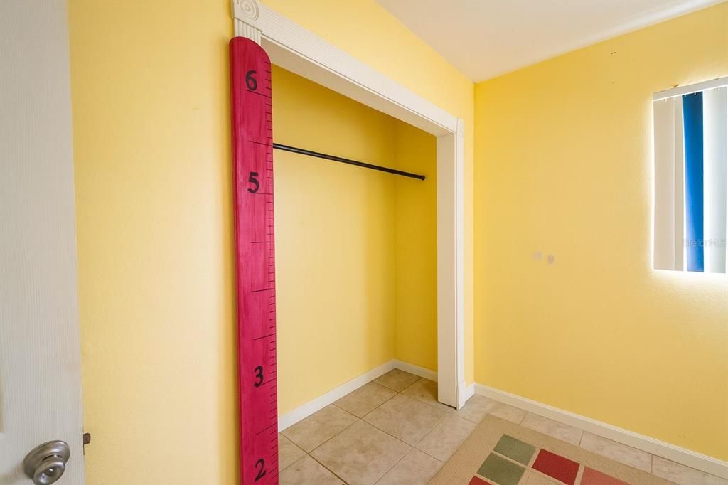 Active With Contract: $265,000 (4 beds, 2 baths, 1392 Square Feet)