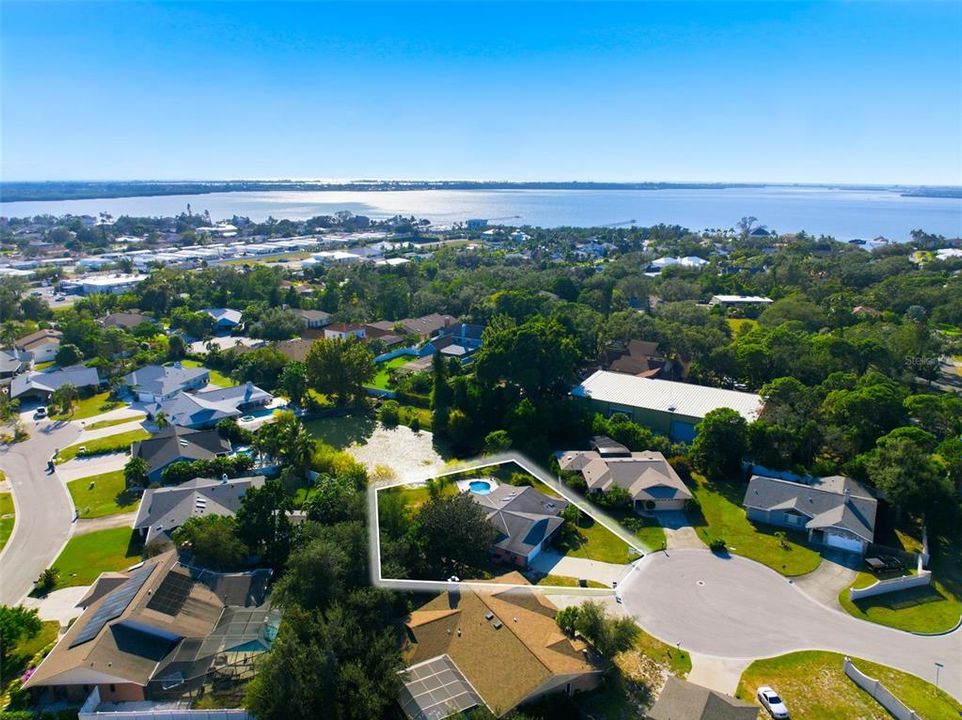 Active With Contract: $525,000 (3 beds, 2 baths, 1847 Square Feet)