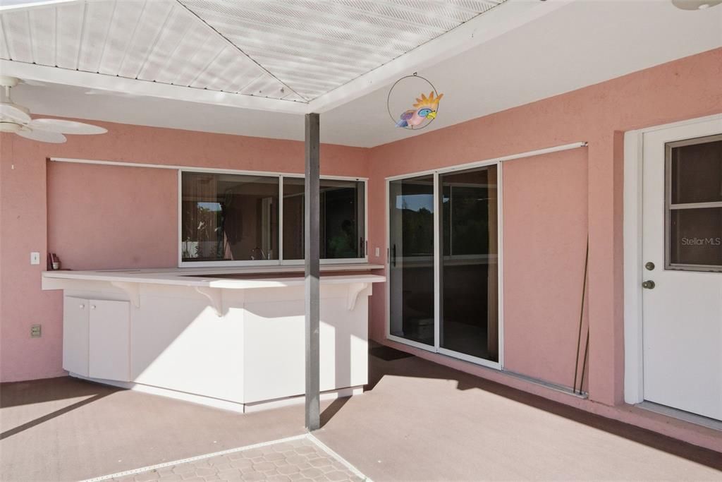 Active With Contract: $525,000 (3 beds, 2 baths, 1847 Square Feet)