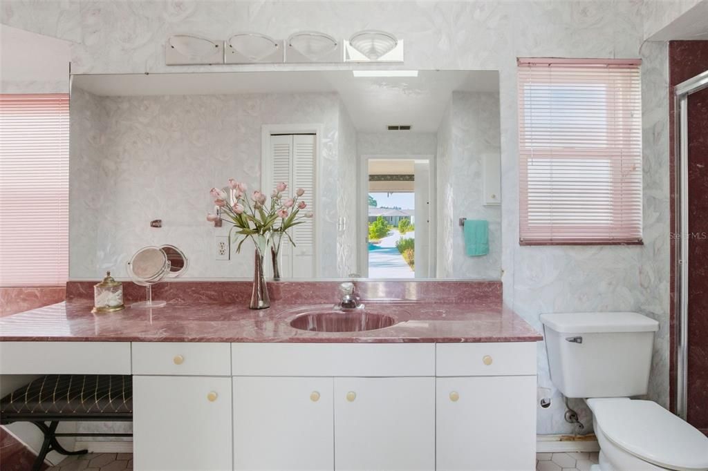 Active With Contract: $525,000 (3 beds, 2 baths, 1847 Square Feet)