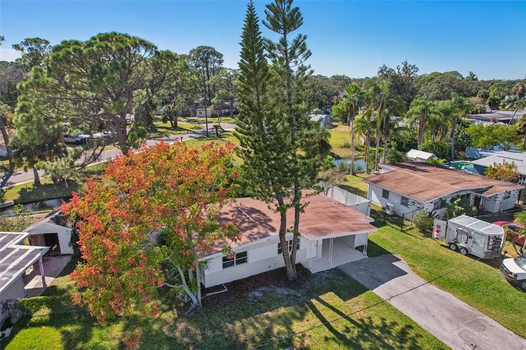 待售: $189,000 (2 贝兹, 1 浴室, 720 平方英尺)