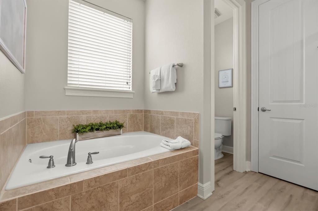 En Venta: $1,494,900 (9 camas, 10 baños, 4792 Pies cuadrados)