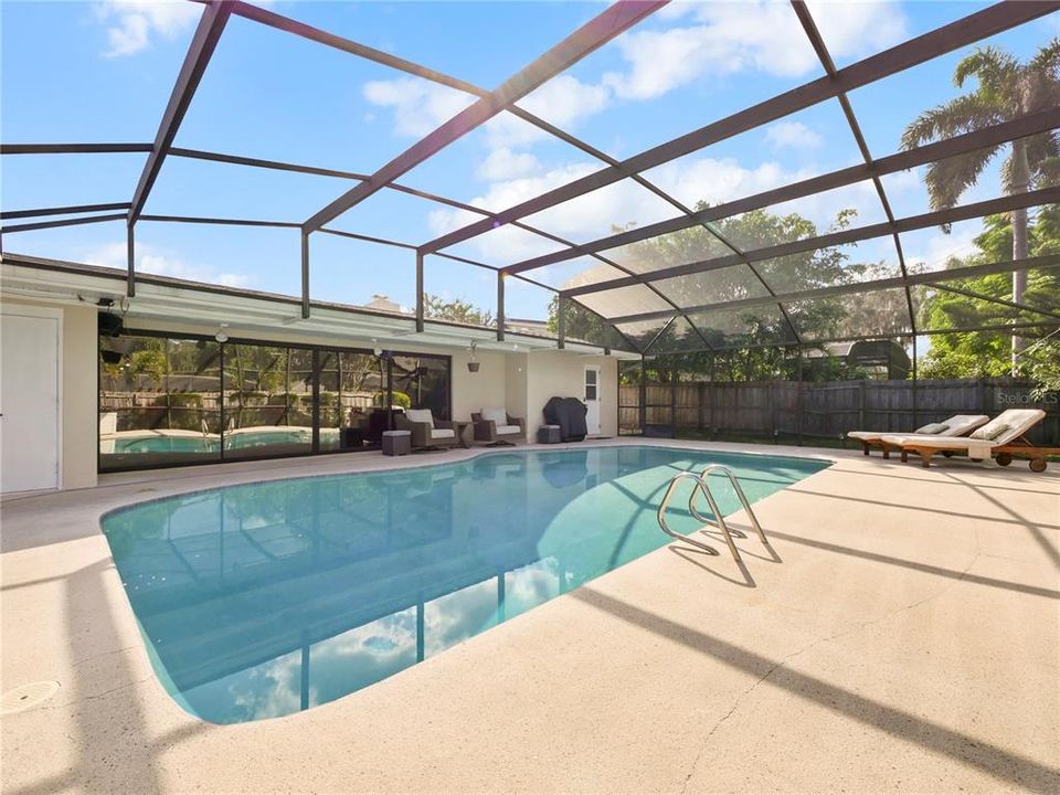 На продажу: $829,900 (4 спален, 3 ванн, 2884 Квадратных фут)