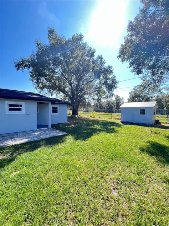 Под контрактом: $239,000 (3 спален, 1 ванн, 1072 Квадратных фут)