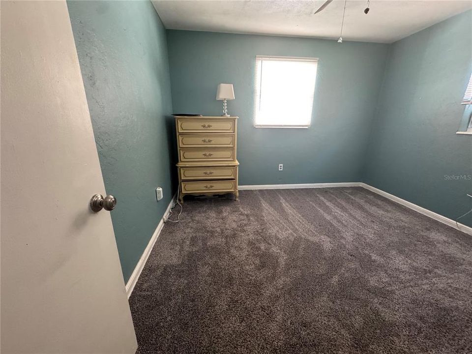 For Rent: $2,300 (3 beds, 2 baths, 1105 Square Feet)