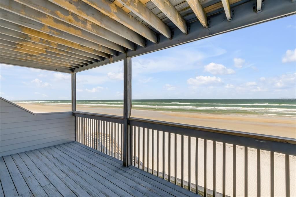 For Sale: $629,900 (3 beds, 2 baths, 1640 Square Feet)