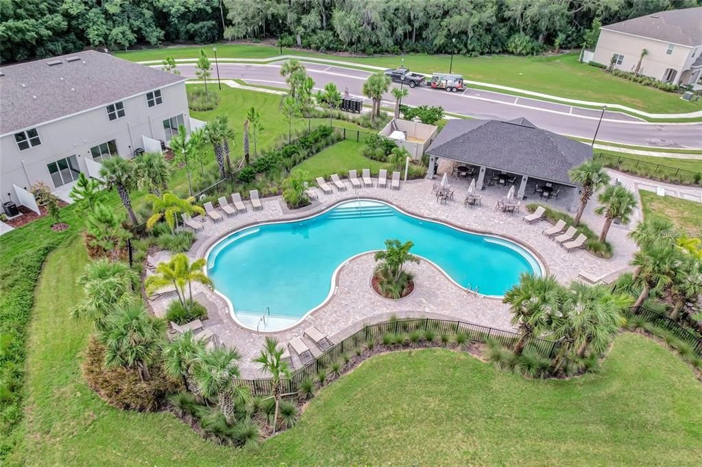 出租: $2,100 (3 贝兹, 2 浴室, 1407 平方英尺)