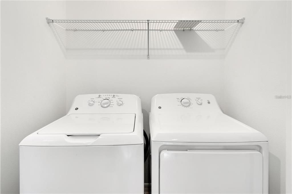 出租: $2,100 (3 贝兹, 2 浴室, 1407 平方英尺)