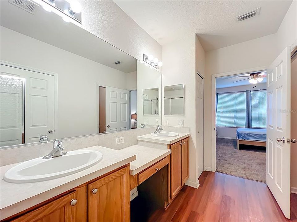 En Venta: $195,000 (2 camas, 2 baños, 1490 Pies cuadrados)