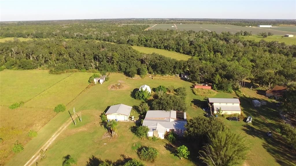 Под контрактом: $380,000 (3 спален, 2 ванн, 2140 Квадратных фут)