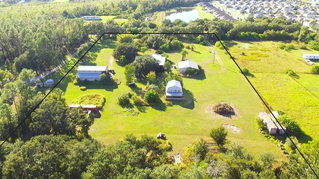 Под контрактом: $380,000 (3 спален, 2 ванн, 2140 Квадратных фут)